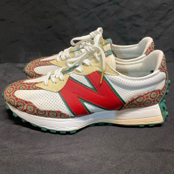 New Balance Men Red and White Sneakers - Picture 1 of 7
